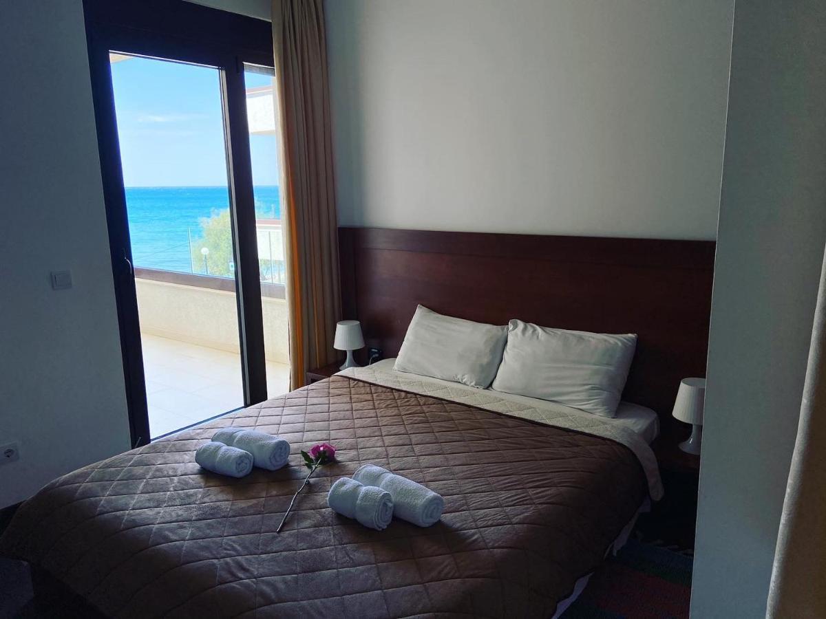 Apartments Kuce Lekovica Beach & Snack Bar- Bistro Extérieur photo