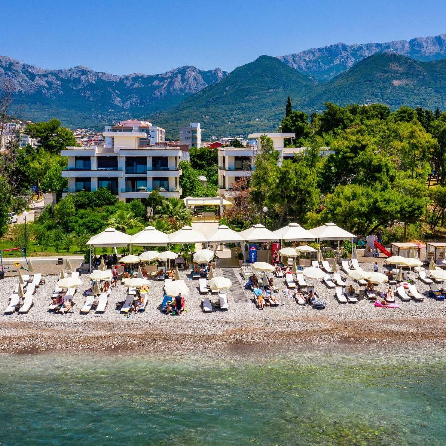 Apartments Kuce Lekovica Beach & Snack Bar- Bistro Extérieur photo